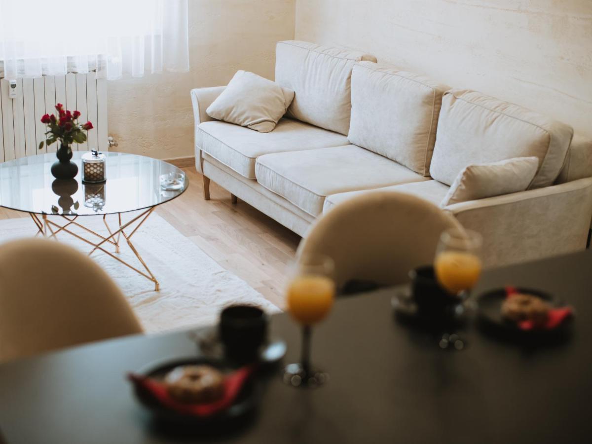 Apartman Stari Toranj II Apartman Vukovár Kültér fotó