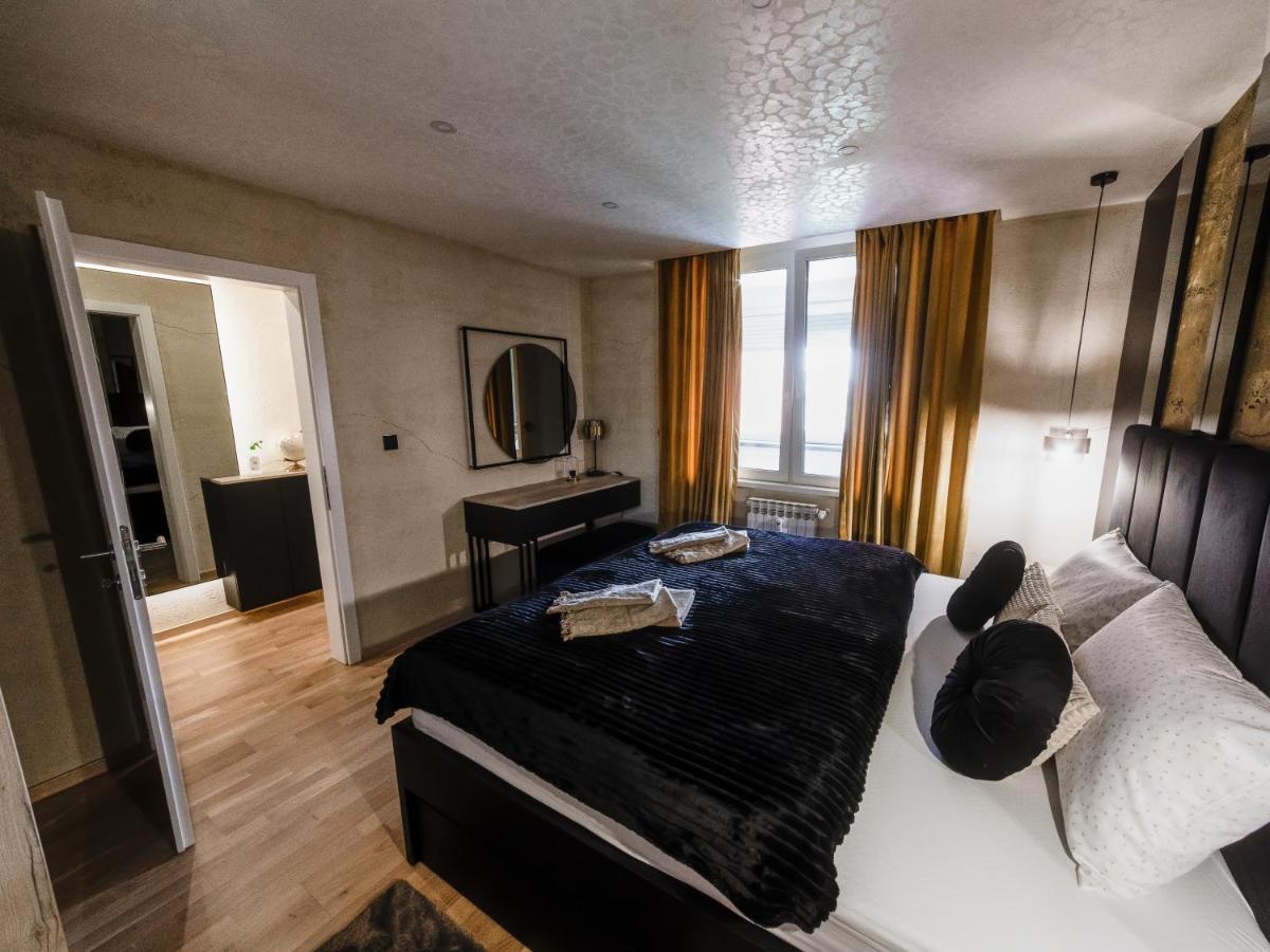 Apartman Stari Toranj II Apartman Vukovár Kültér fotó