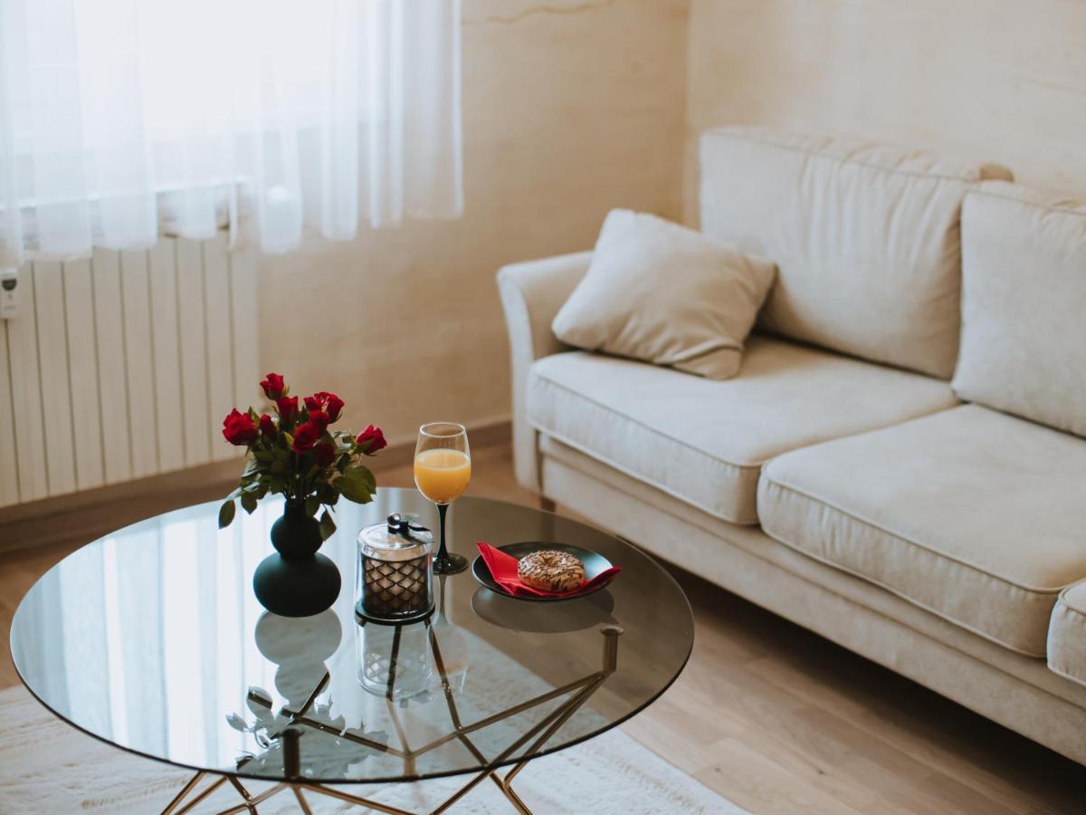 Apartman Stari Toranj II Apartman Vukovár Kültér fotó