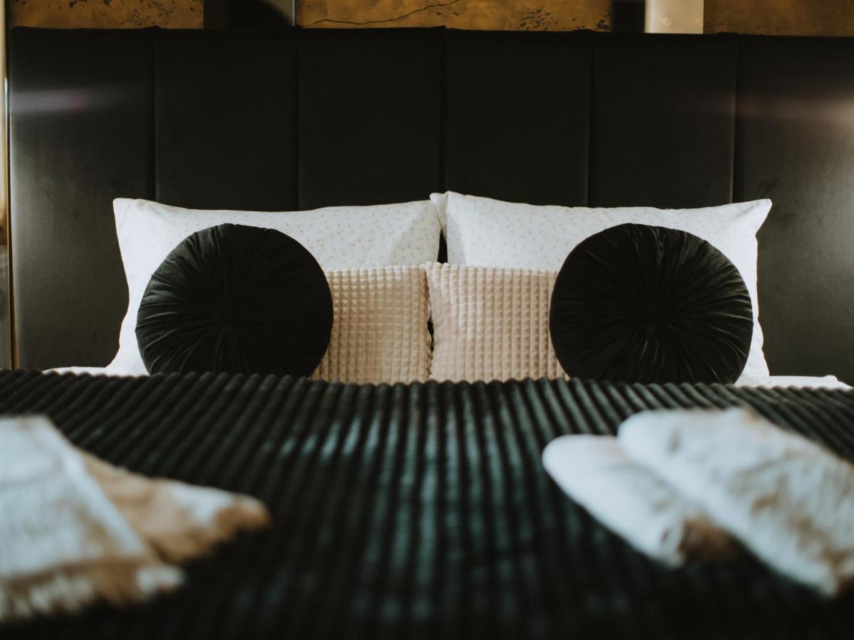 Apartman Stari Toranj II Apartman Vukovár Kültér fotó